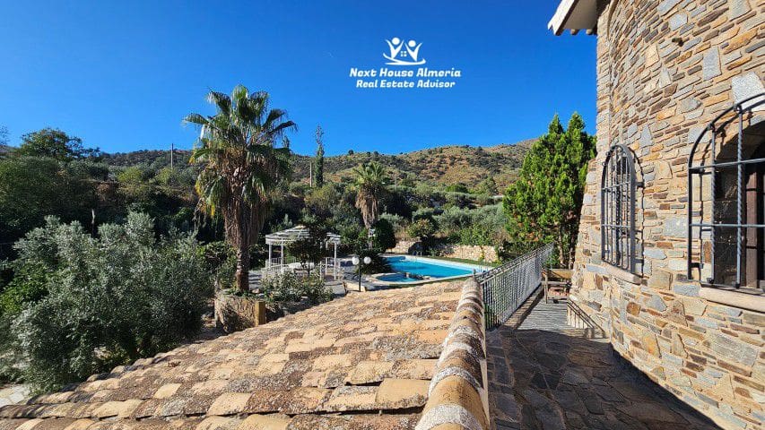 4 soveværelse Villa til salg i Chercos med garage - € 499.950 (Ref: 6293749)