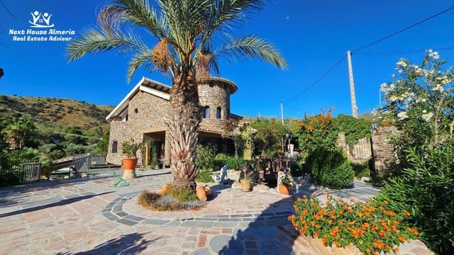 4 soveværelse Villa til salg i Chercos med garage - € 499.950 (Ref: 6293749)