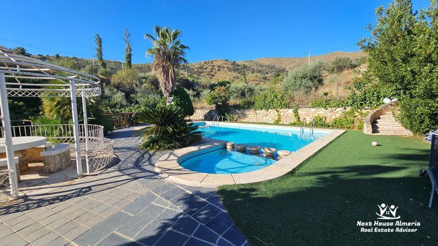 4 soveværelse Villa til salg i Chercos med garage - € 499.950 (Ref: 6293749)