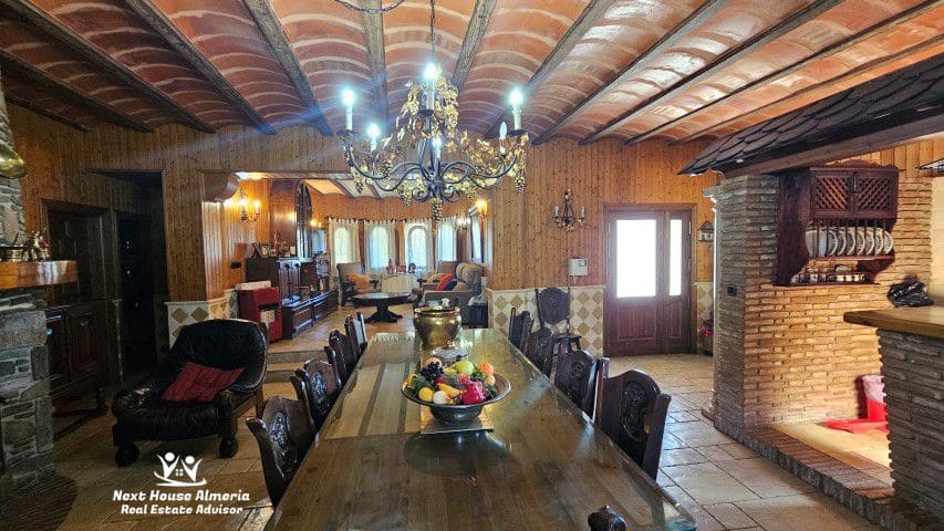 4 soveværelse Villa til salg i Chercos med garage - € 499.950 (Ref: 6293749)