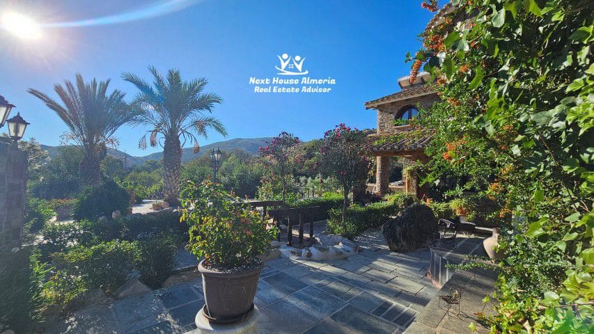 4 soveværelse Villa til salg i Chercos med garage - € 499.950 (Ref: 6293749)