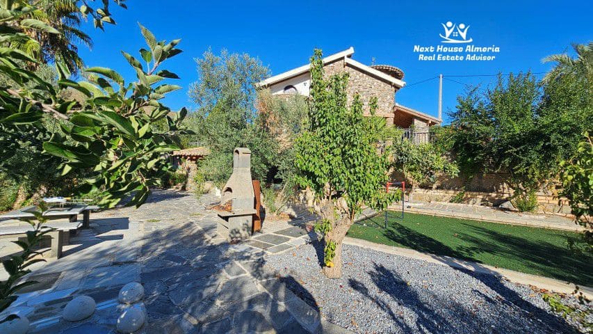 4 soveværelse Villa til salg i Chercos med garage - € 499.950 (Ref: 6293749)