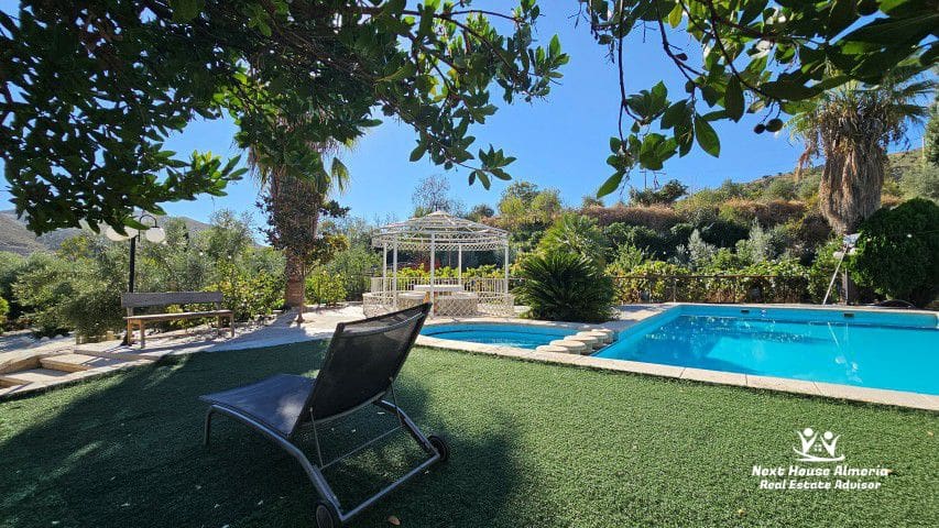 4 soveværelse Villa til salg i Chercos med garage - € 499.950 (Ref: 6293749)