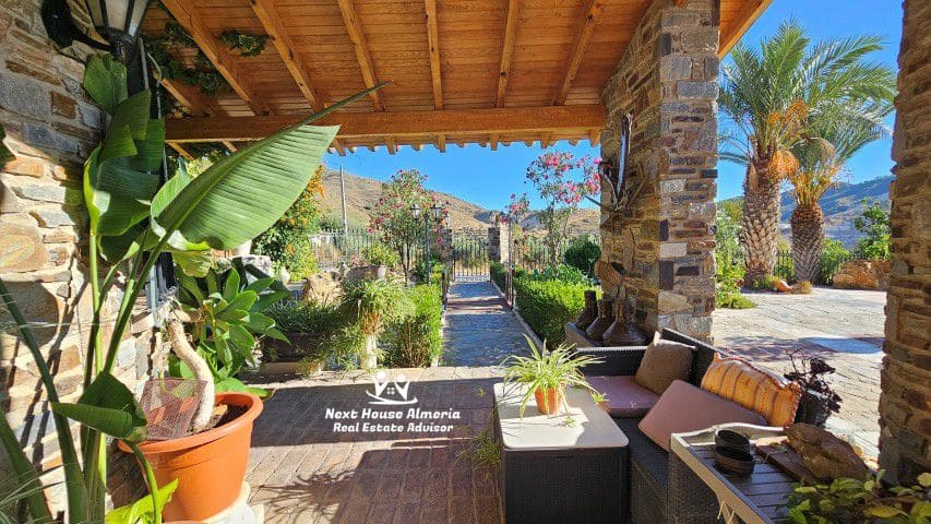 4 soveværelse Villa til salg i Chercos med garage - € 499.950 (Ref: 6293749)