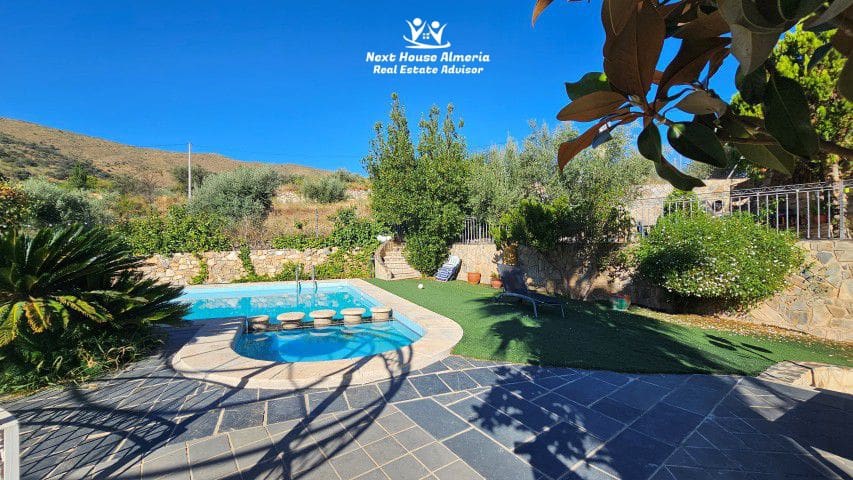 4 soveværelse Villa til salg i Chercos med garage - € 499.950 (Ref: 6293749)