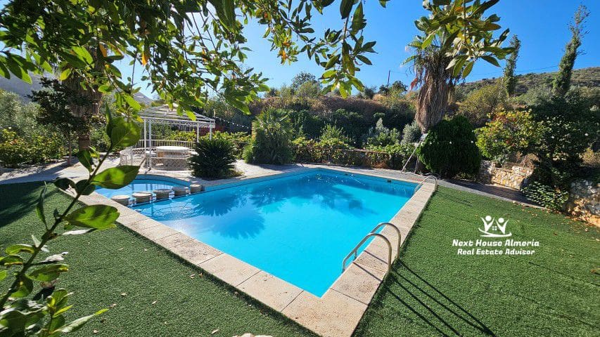 4 soveværelse Villa til salg i Chercos med garage - € 499.950 (Ref: 6293749)