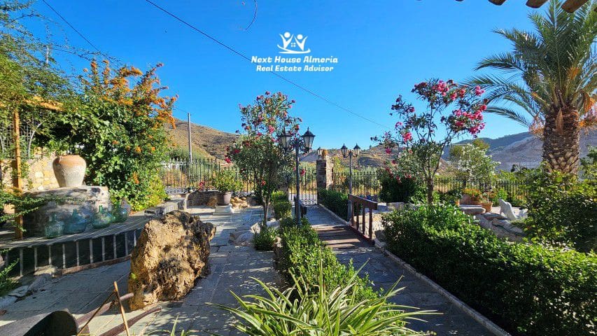 4 soveværelse Villa til salg i Chercos med garage - € 499.950 (Ref: 6293749)