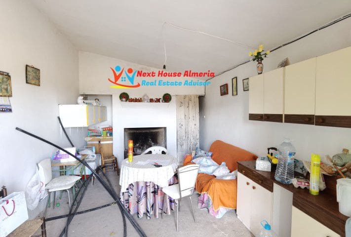 6 slaapkamer Finca/Landhuis te koop in Oria - € 129.995 (Ref: 6442830)