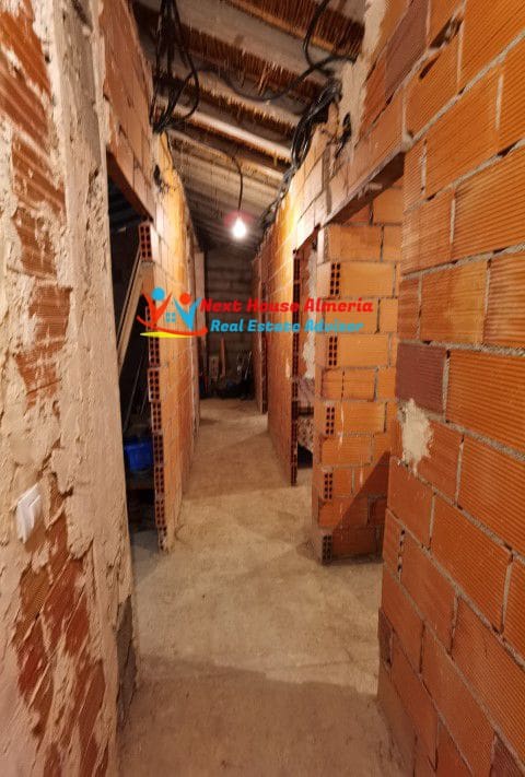 6 slaapkamer Finca/Landhuis te koop in Oria - € 129.995 (Ref: 6442830)