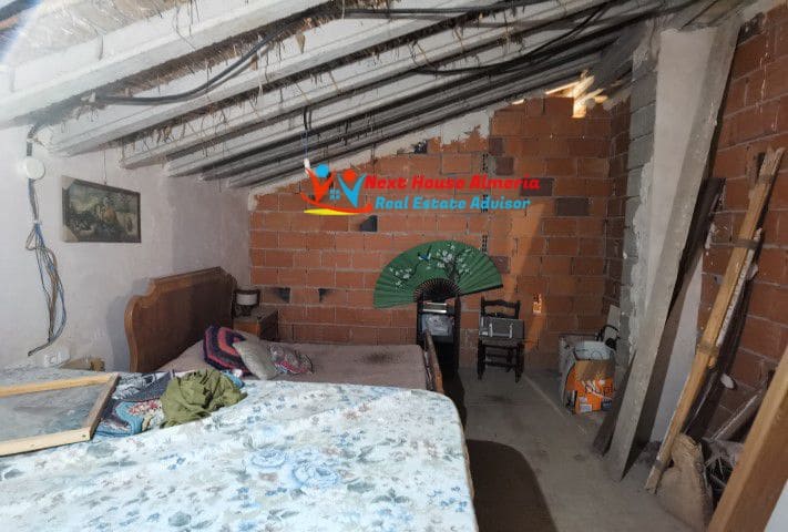 6 slaapkamer Finca/Landhuis te koop in Oria - € 129.995 (Ref: 6442830)