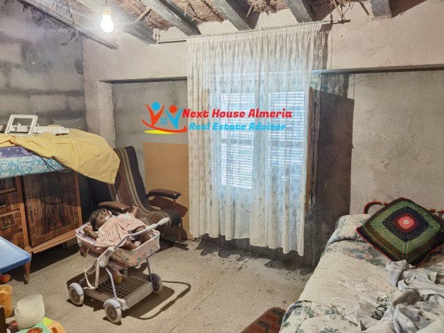 6 slaapkamer Finca/Landhuis te koop in Oria - € 129.995 (Ref: 6442830)