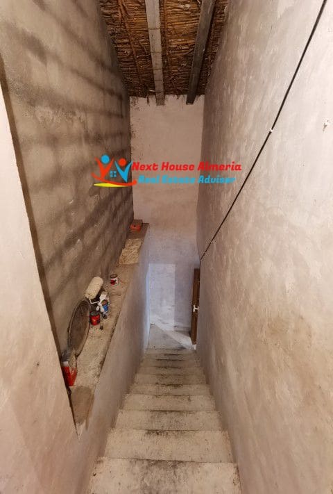 6 slaapkamer Finca/Landhuis te koop in Oria - € 129.995 (Ref: 6442830)