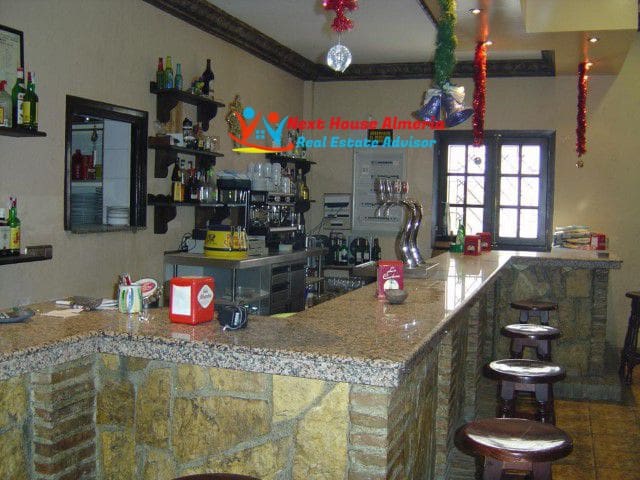 2 soveværelse Virksomhed til salg i Cantoria - € 205.000 (Ref: 6702026)