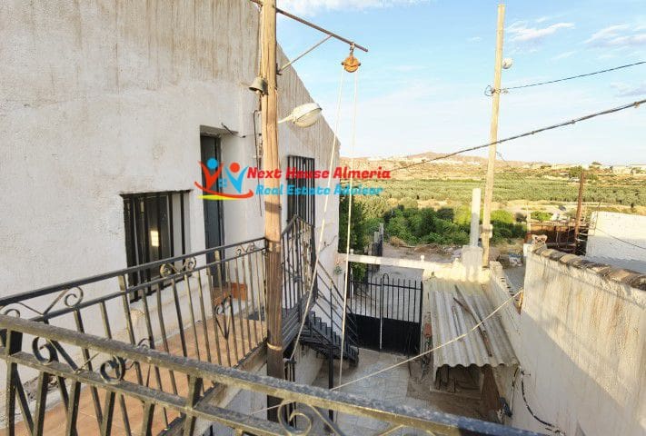 8 Zimmer Finca/Landgut zu verkaufen in Albox - 219.000 € (Ref: 7130165)