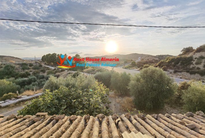 8 Zimmer Finca/Landgut zu verkaufen in Albox - 219.000 € (Ref: 7130165)