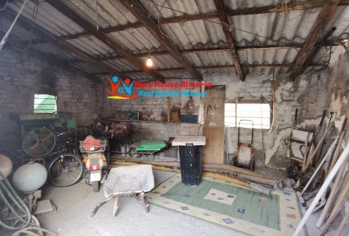 8 Zimmer Finca/Landgut zu verkaufen in Albox - 219.000 € (Ref: 7130165)