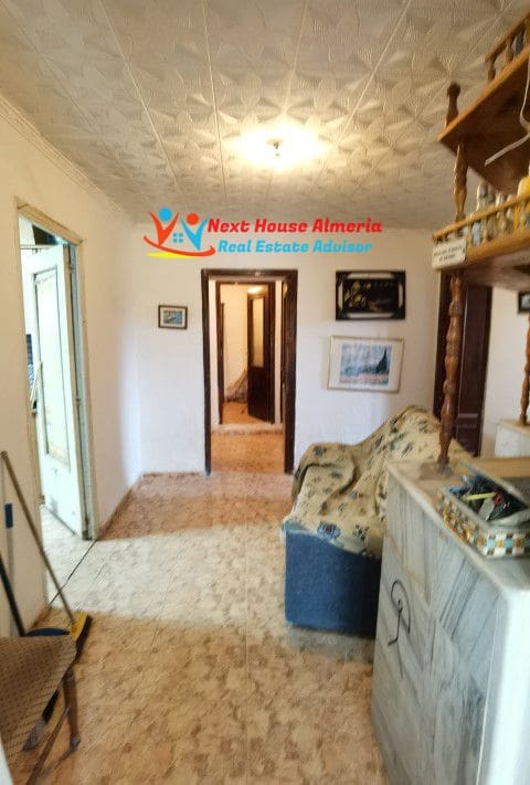 8 Zimmer Finca/Landgut zu verkaufen in Albox - 219.000 € (Ref: 7130165)