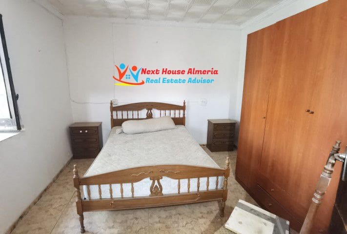 8 Zimmer Finca/Landgut zu verkaufen in Albox - 219.000 € (Ref: 7130165)