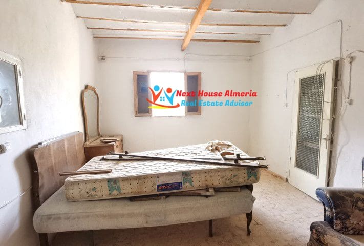 8 Zimmer Finca/Landgut zu verkaufen in Albox - 219.000 € (Ref: 7130165)