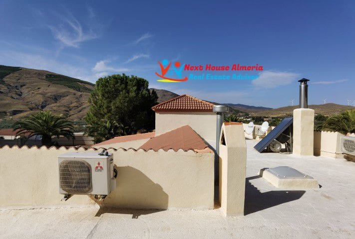 7 bedroom Finca/Country House for sale in Las Tres Villas - € 1,350,000 (Ref: 7139749)