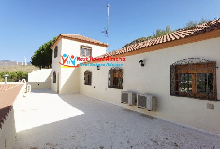 7 bedroom Finca/Country House for sale in Las Tres Villas - € 1,350,000 (Ref: 7139749)