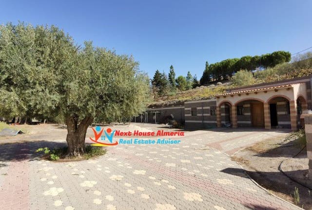 7 soveværelse Finca/Landehus til salg i Las Tres Villas - € 1.350.000 (Ref: 7139749)