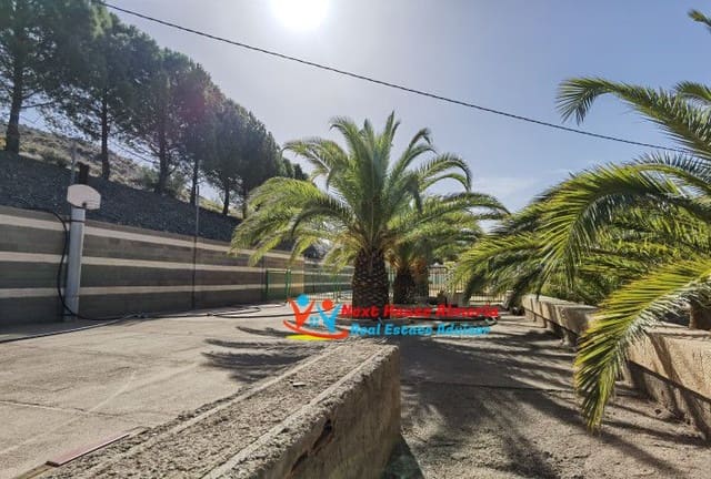 7 soveværelse Finca/Landehus til salg i Las Tres Villas - € 1.350.000 (Ref: 7139749)