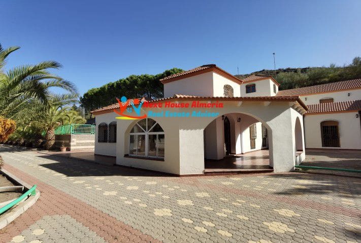 7 bedroom Finca/Country House for sale in Las Tres Villas - € 1,350,000 (Ref: 7139749)