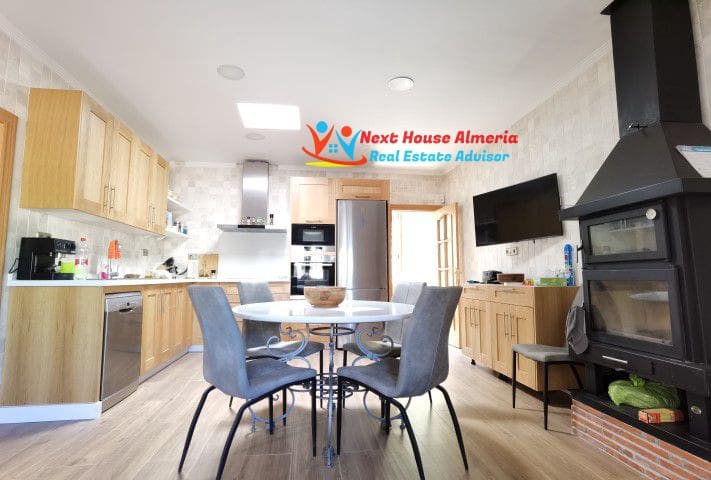 7 bedroom Finca/Country House for sale in Las Tres Villas - € 1,350,000 (Ref: 7139749)