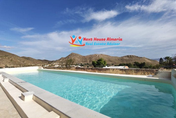 5 soveværelse Finca/Landehus til salg i Nijar - € 569.000 (Ref: 7172403)