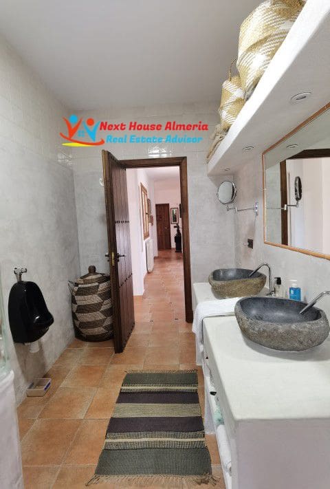 5 soveværelse Finca/Landehus til salg i Nijar - € 569.000 (Ref: 7172403)