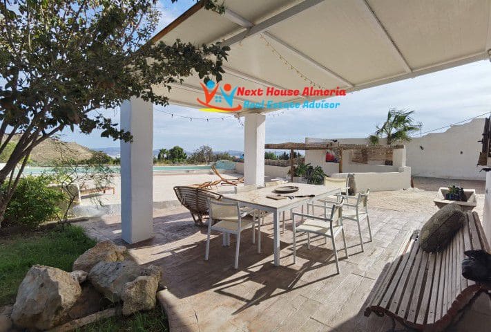 5 soveværelse Finca/Landehus til salg i Nijar - € 569.000 (Ref: 7172403)