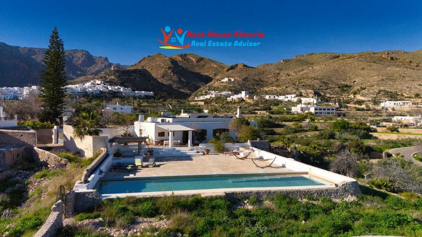 Finca/Casa Rural de 5 habitaciones en Níjar en venta - 569.000 € (Ref: 7172403)