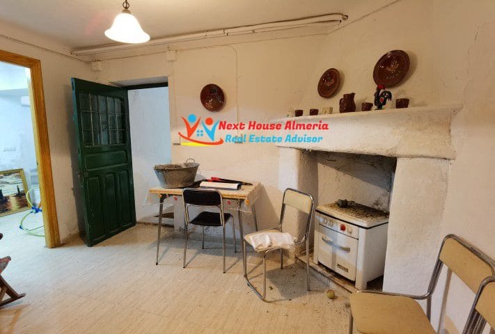 7 soveværelse Byhus til salg i Olula del Rio - € 239.999 (Ref: 7204991)