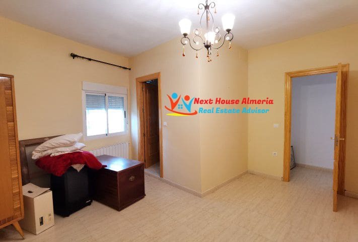 7 soveværelse Byhus til salg i Olula del Rio - € 239.999 (Ref: 7204991)