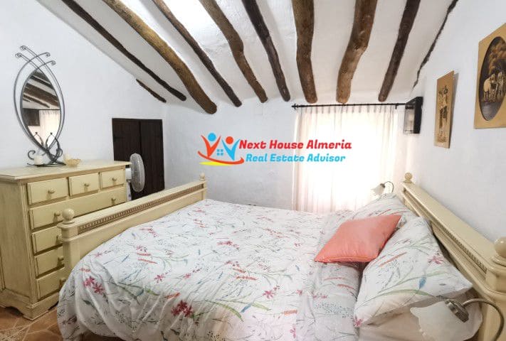 3 soveværelse Finca/Landehus til salg i Cullar med garage - € 98.000 (Ref: 7238803)