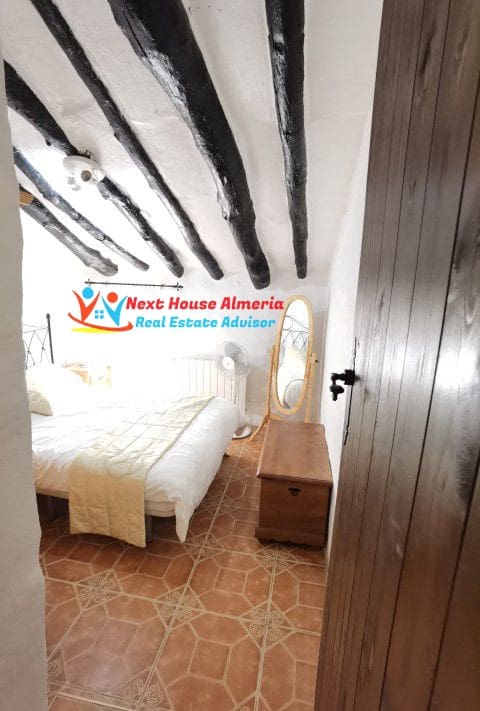 3 soveværelse Finca/Landehus til salg i Cullar med garage - € 98.000 (Ref: 7238803)