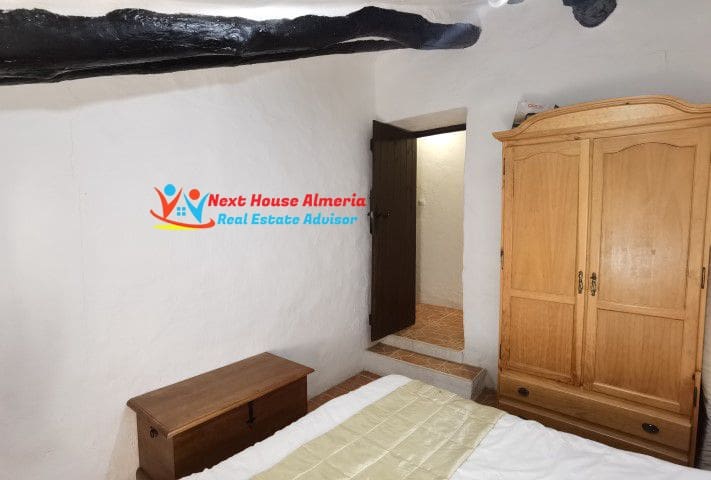 3 soveværelse Finca/Landehus til salg i Cullar med garage - € 98.000 (Ref: 7238803)