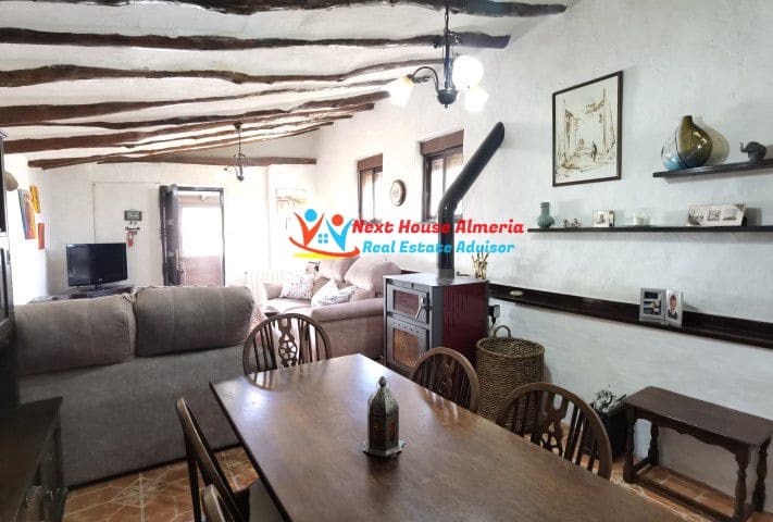 3 soveværelse Finca/Landehus til salg i Cullar med garage - € 98.000 (Ref: 7238803)