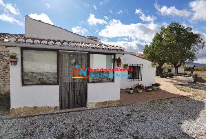 3 soveværelse Finca/Landehus til salg i Cullar med garage - € 98.000 (Ref: 7238803)