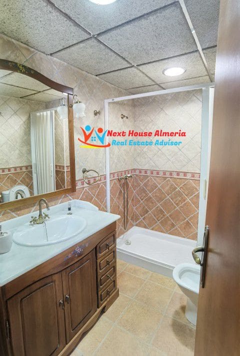 4 bedroom Villa for sale in Arboleas with garage - € 269,000 (Ref: 7343350)