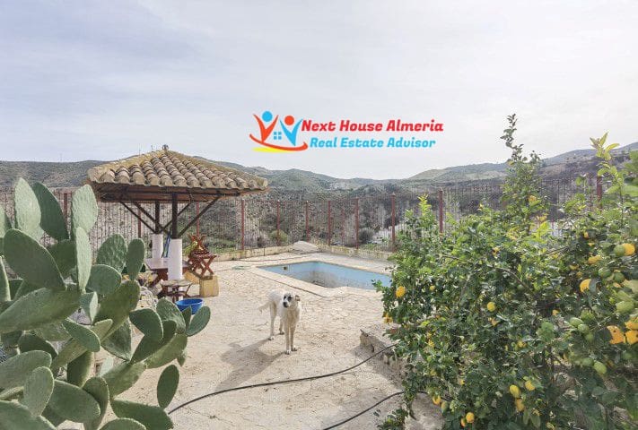4 bedroom Villa for sale in Arboleas with garage - € 269,000 (Ref: 7343350)