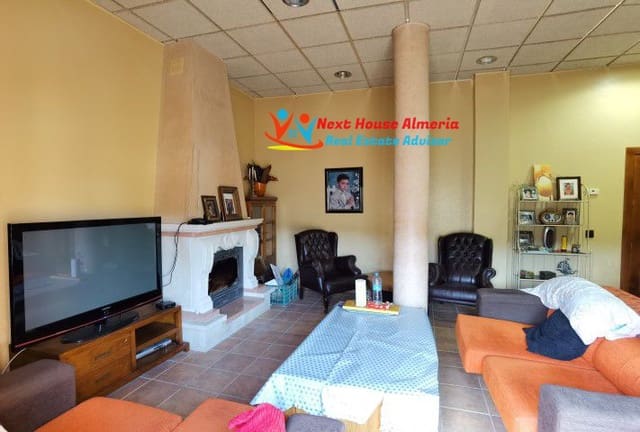 4 quarto Moradia para venda em Arboleas com garagem - 269 000 € (Ref: 7343350)