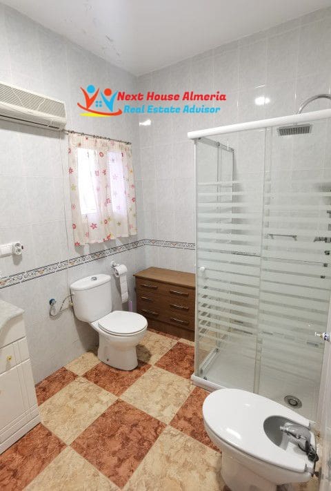 3 soveværelse Byhus til salg i Fines med garage - € 66.000 (Ref: 7366089)