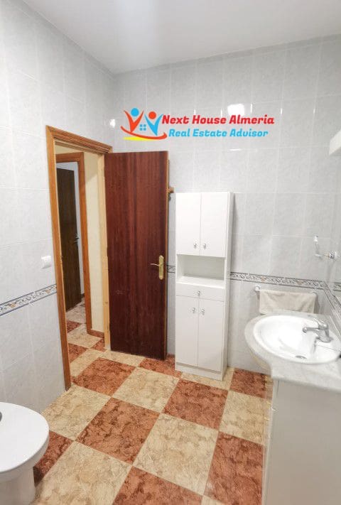 3 soveværelse Byhus til salg i Fines med garage - € 66.000 (Ref: 7366089)