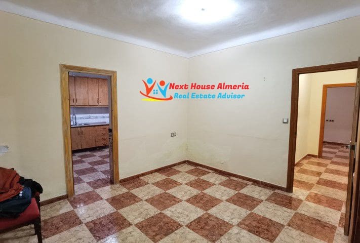 3 soveværelse Byhus til salg i Fines med garage - € 66.000 (Ref: 7366089)