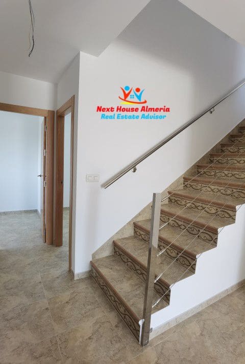 5 slaapkamer Villa te koop in Lorca - € 289.000 (Ref: 7441921)