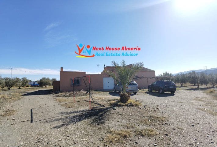 3 soveværelse Finca/Landehus til salg i Tabernas med garage - € 199.950 (Ref: 7443041)