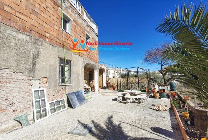 7 sovrum Hus till salu i Oria - 160 000 € (Ref: 7468147)