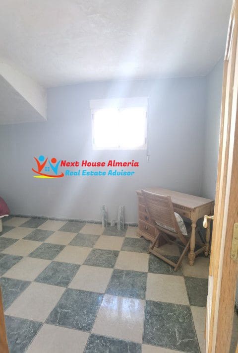 7 sovrum Hus till salu i Oria - 160 000 € (Ref: 7468147)